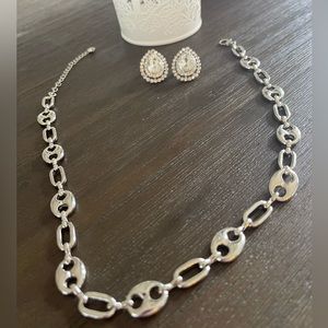 Necklace and earring combo